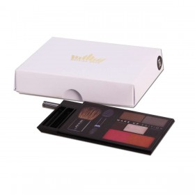 Royal Box Make Up